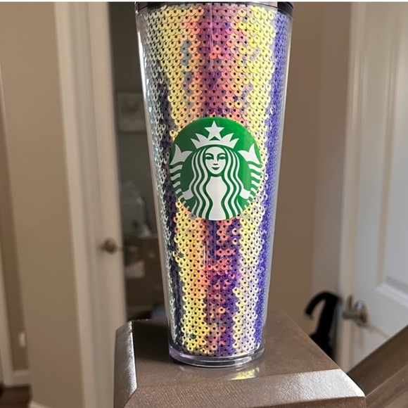 NWOT Starbucks Limited Edition 2020 Holiday Sequin Tumbler Cup 24oz - Picture 3 of 6